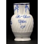 A DOCUMENTARY COALPORT BLUE AND WHITE JUG, JOHN ROSE & CO, 1796 painted with flower sprays and swags