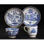 A CAUGHLEY BLUE AND WHITE TEA BOWL, SAUCER AND COFFEE CUP AND A CONTEMPORARY MATCHING CHINESE