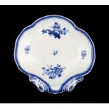 A CAUGHLEY BLUE AND WHITE DISH, C1790 painted with the Salopian Rose Spray and Tulip pattern, 20cm w