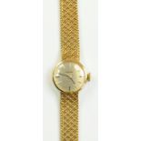 AN OMEGA 9CT GOLD LADY'S WRISTWATCH, 20.9G GROSS