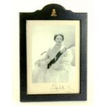 ROYAL.  A FINE  PHOTOGRAPH OF HM QUEEN ELIZABETH THE QUEEN MOTHER, SIGNED ON THE MOUNT ELIZABETH R