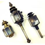 THREE VICTORIAN BRASS AND JAPANNED CARRIAGE LAMPS, ONE MARKED MARSTONS LTD, BIRMINGHAM