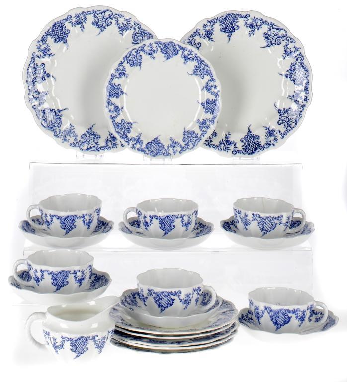 A ROYAL CROWN DERBY BLUE AND WHITE TEA SERVICE, 1891 AND C including a pair of plates, 22cm diam (