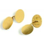 A PAIR OF VICTORIAN 18CT GOLD CUFFLINKS OF PLAIN OVAL DESIGN, BIRMINGHAM 1895, 12.1G