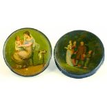 AN EARLY 19TH CENTURY PAPIER MACHE SNUFF BOX AND COVER AND THE COVER OF ANOTHER BOX, PAINTED WITH