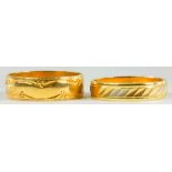AN 18CT GOLD WEDDING RING AND A GOLD WEDDING RING, MARKED 18K, 8.7G