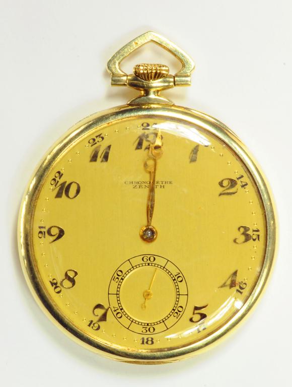 A SWISS 14CT GOLD KEYLESS LEVER WATCH, THE DIAL INSCRIBED CHRONOMETRE ZENITH, CIRCA 1930