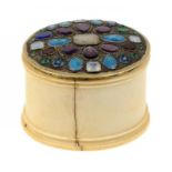 AN INDIAN SILVER GILT LIDDED IVORY BOX, LATE 19TH C  the slightly domed and textured lid set with