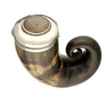 A SCOTTISH SILVER MOUNTED HORN SNUFF MULL, 18TH C  the lid inset with agate, 10cm h, unmarked ++A