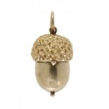 A VICTORIAN GOLD VINAIGRETTE IN THE FORM OF AN ACORN, C1860 with foliate scrolling grille, 2.4cm