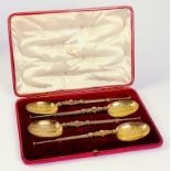 A SET OF FOUR EDWARD VII COMMEMORATIVE SILVER GILT REPLICAS OF THE ANOINTING SPOON, LONDON 1901,