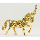 A 9CT GOLD HORSE PENDANT FULLY ARTICULATED, 15.3G