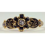 A VICTORIAN DIAMOND 18CT GOLD AND BLACK ENAMEL MOURNING RING, BIRMINGHAM 1852, 2.6G