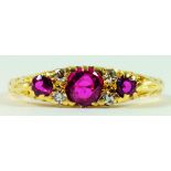A RUBY AND DIAMOND RING IN GOLD, 3G