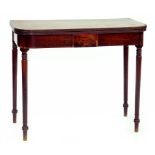 AN EARLY 19TH CENTURY MAHOGANY TEA TABLE