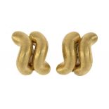 A PAIR OF BUCCELLATI GOLD SAN MARCO EARRINGS signed Buccellati ITALY ++Both in fine second hand