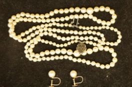 A graduated two row cultured pearl necklace the 88 and 93 pearls of approximately 3.
