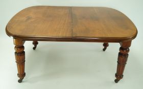 A Victorian mahogany draw leaf dining table with two loose leaves, 71cm high, 109cm wide,