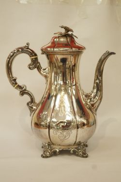 Antiques, Fine Arts and Collectables Sale
