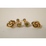 A pair of peridot and cultured pearl cluster earrings, screw fittings, stamped '9ct', 3.