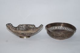 A silver pierced bon bon dish, London 1937, and another bon bon dish, Birmingham 1919; 144g (4.