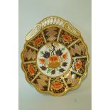 An early 19th century Spode shell shaped dish, decorated in imari palette, pattern number 1250, 24.