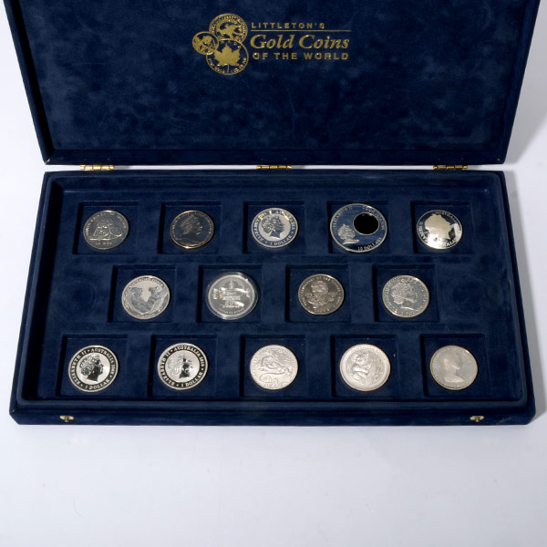 Collection of 50 Silver Coins of the World.   In a blue presentation box. - Image 2 of 6