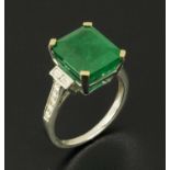 An 18 ct white gold Zambian emerald ring, emerald 6.