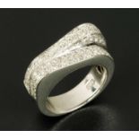 An 18 ct heavy white gold diamond ring, size M (see illustration).