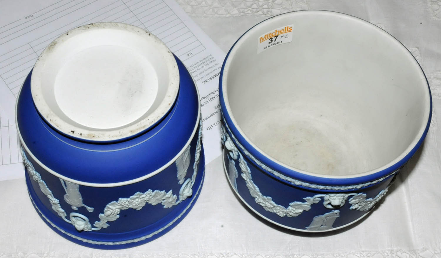 A pair of Wedgwood blue Jasperware jardinieres, decorated with classical figures and swags. - Image 7 of 8