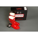 Pair of Hunter Original Gloss short Wellingtons, Pillar Box Red (4), new.