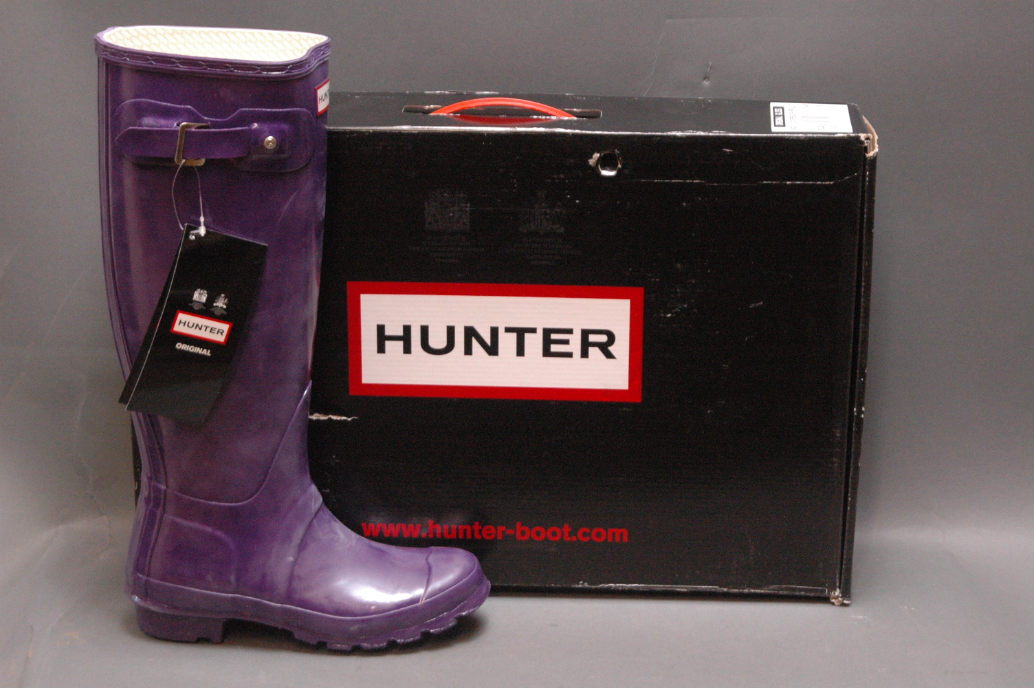 Pair of Hunter ladies tall wellingtons, sovereign purple, (UK 3) new.