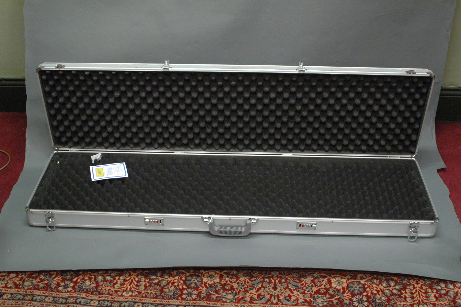 Aluminium firearm aircraft carrying case.