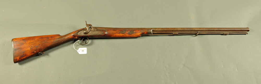 Muzzle loading percussion sporting gun, 32.