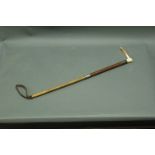 Riding crop, ladies/child's, with antler handle, silver coloured collar.