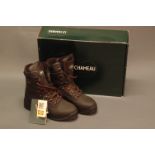 Pair of Le Chameau Mouflonord GTX Gore-Tex Vibram sole boots (UK 8) new.