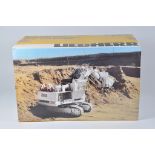 Conrad 1/50 scale No 2811/01 Liebherr  996 Face shovel. M in Box.