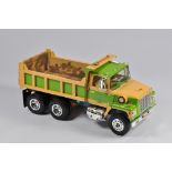 Interesting Early 1/25 Scale AMT Ford Dump Truck Tractor Kit. Assembled and finished to a high