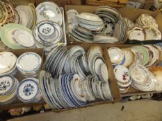 Six boxes of assorted decorative plates