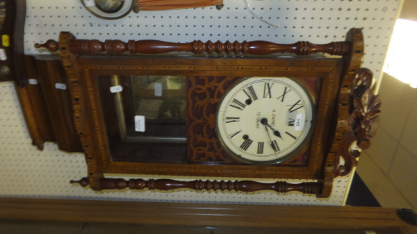 An A. Daniels of Tetbury mahogany framed pendulum wall clock with Roman numerals to the dial - Bild 3 aus 6