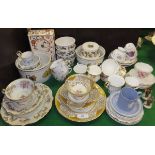 A collection of tea wares and other cera