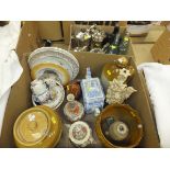 A box of assorted china wares to include