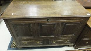 An early 19th Century oak mule chest, th