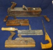 Assorted woodworking tools to include bl