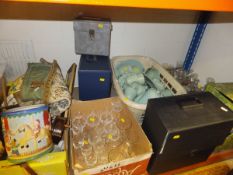 Two boxes of assorted china wares to include Beryl dinner wares, two boxes of assorted glassware