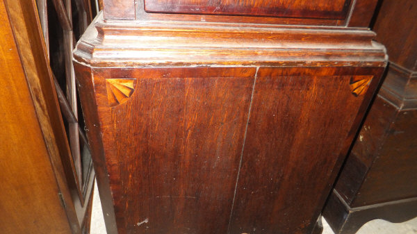 An early 19th Century oak long cased clock, the eight day movement with enamelled dial, Roman and - Image 6 of 17