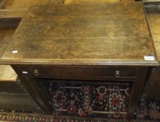 A 19th Century oak single drawer side ta
