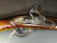 A 19th Century fowling piece, muzzle loading, flintlock, with walnut stock, 162.5 cm long overall