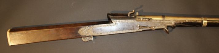 A 19th Century Indian musket - Toradar, match lock,