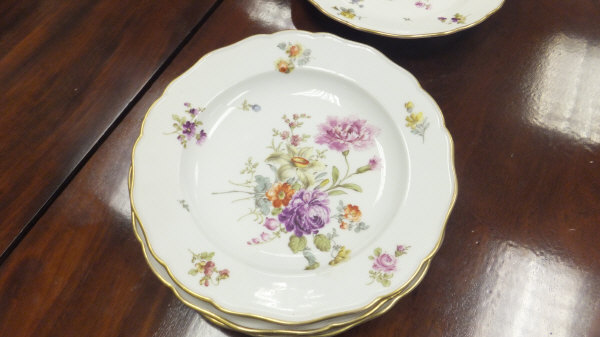 A 20th Century Meissen part dinner service painted with floral sprays and with shaped gilt decorated - Image 3 of 10
